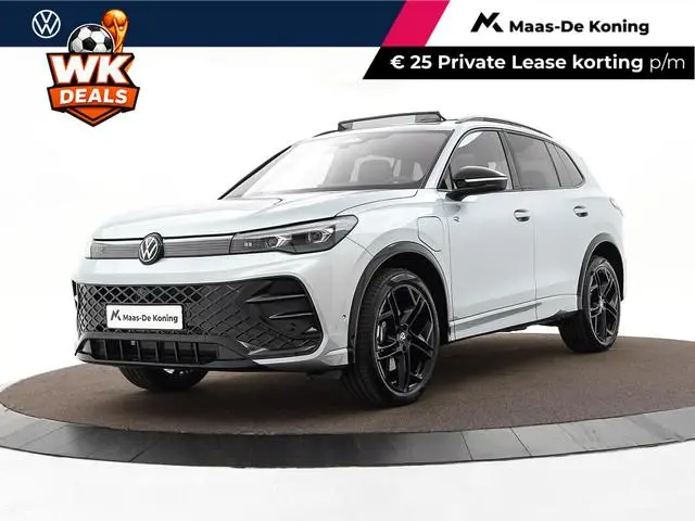 Volkswagen Tiguan R-Line Edition 1.5 eHybrid 272 PK 6 versn. DSG · Black Style Pakket · Comfort Pakk...