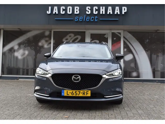 Mazda 6 Sportbreak 2.0 SA G 165 Luxury Automaat  / Navi / Adap. Cruise / 19" LM / Carplay / Cameras / Keyless / Stoelverw. + ventilatie