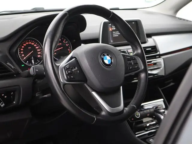 BMW 2-serie Active Tourer 225XE 224 PK HYBRID XDRIVE EXECUTIVE + LED / NAVIGATIE