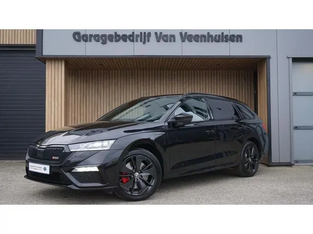 Skoda Octavia Combi 1.4 TSI 245PK RS iV PHEV Business RS-Seats Leder/Alcantara Canton Stuur/stoelver...