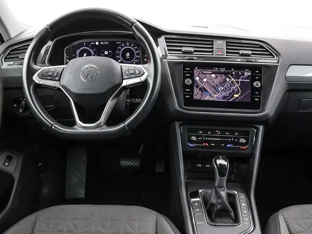 Volkswagen Tiguan 1.4 TSI 245pk DSG eHybrid Elegance · Camera · Navigatie · Apple/Android Car Play ·...