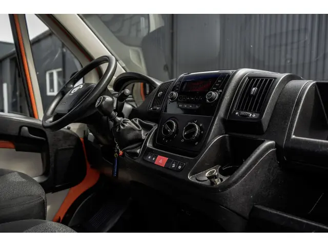 Fiat Ducato Open laadbak met oprijplaat | 131PK | Euro 6