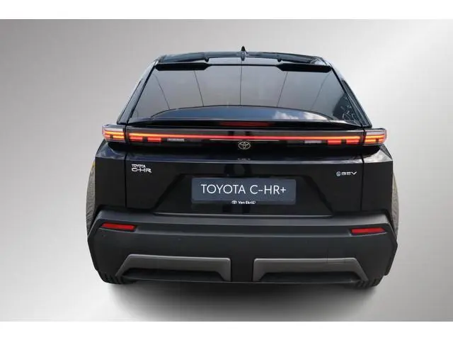 Toyota C-HR+
