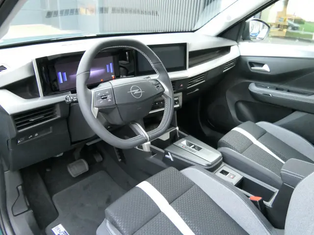 Opel Frontera 1.2 Turbo Hybrid GS Automaat  | 7 stoelen
