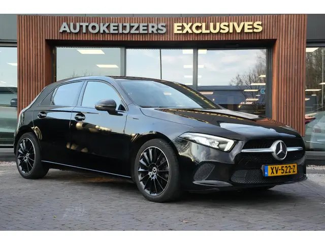 Mercedes-Benz A-klasse 160 Ambient LED Leer/Stof Camera