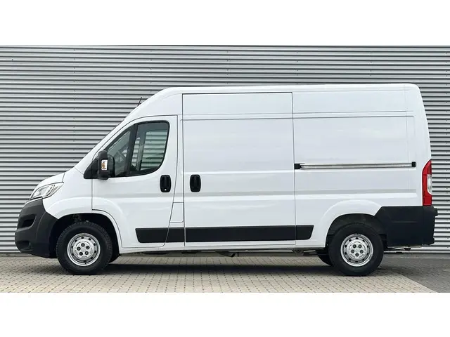 Citroen Jumper 35 2.2 BlueHDi 120 L2H2 2x schuifdeur