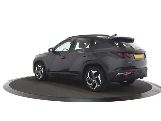 Hyundai Tucson 1.6 T-GDI PHEV Comfort 4WD Camera / Navigatie