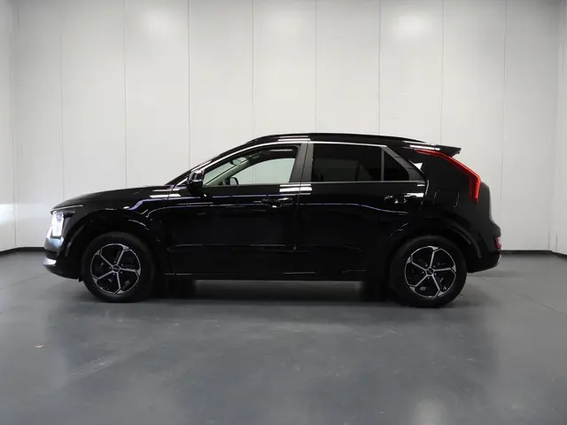 Kia Niro 1.6 GDi Hybrid DynamicPlusLine LEER/SCHUIFDAK/TREKH/LED/16"LMV!