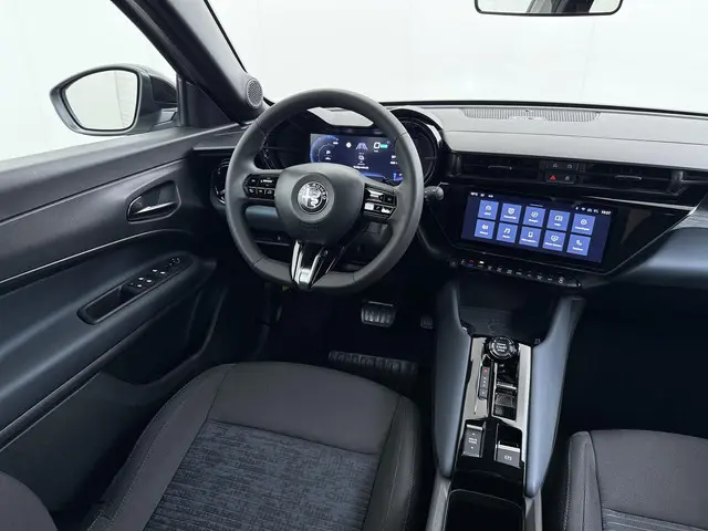 Alfa Romeo Junior