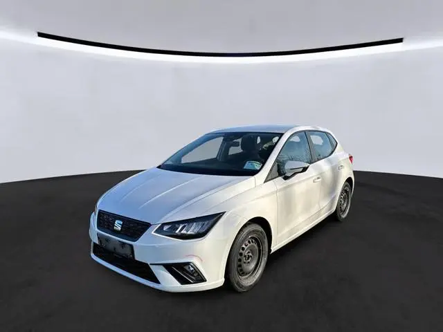 Seat Ibiza 1.0 MPI Airco | Stoelverwarming | Parkeersensoren | LED | DAB |