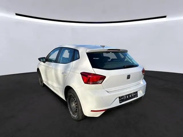 Seat Ibiza 1.0 MPI Airco | Stoelverwarming | Parkeersensoren | LED | DAB |