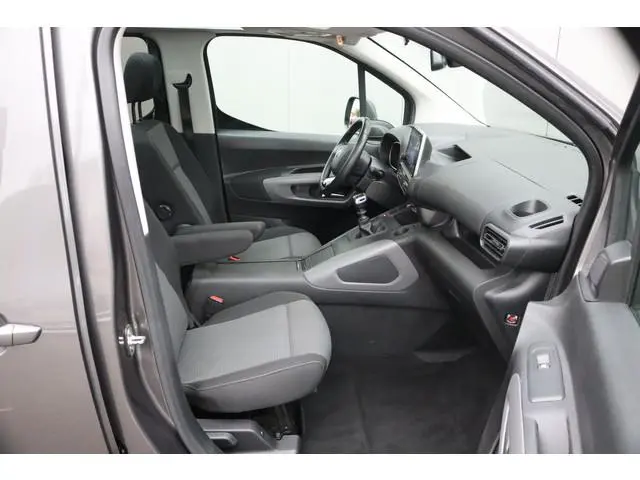 Toyota pro-ace