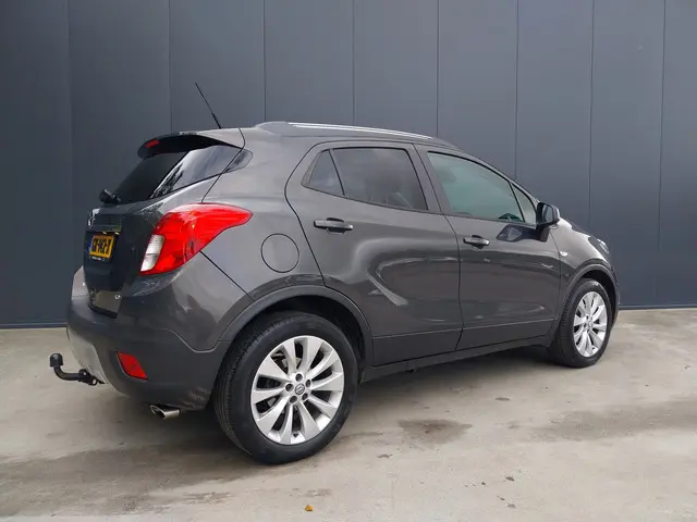 Opel Mokka 1.6 CDTi Business+ CAMERA XENON LED NAVI CRUISE ECC TREKHAAK