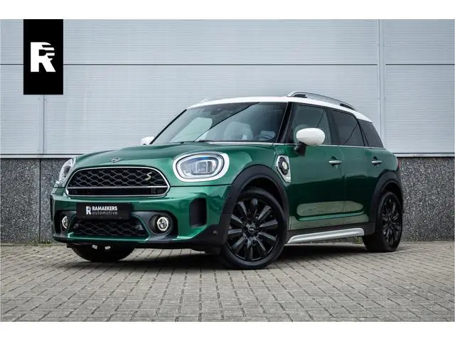 MINI Mini Countryman 1.5 Cooper S E ALL4 Pano / Adaptieve cruise / Leder / 18inch / Camera /