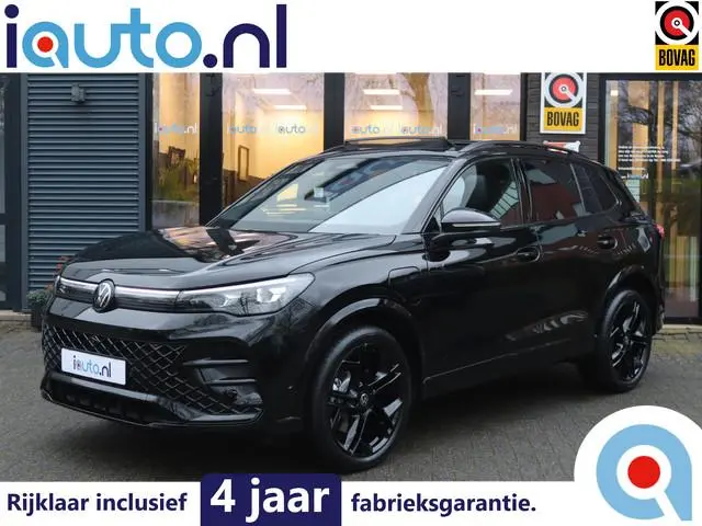 Volkswagen Tiguan 1.5 eHybrid 272pk R-Line Black Style Pano/IQ.Light HD/360/Keyless/Headup/ACC/DCC/...