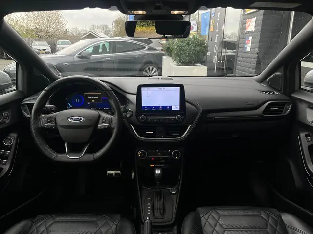 Ford Puma 1.0 ST-Line X Vignale, Automaat, Pano, Camera, Stoelmassage, CarPlay, NAP