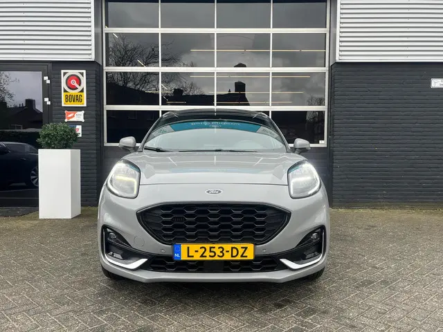Ford Puma 1.0 ST-Line X Vignale, Automaat, Pano, Camera, Stoelmassage, CarPlay, NAP