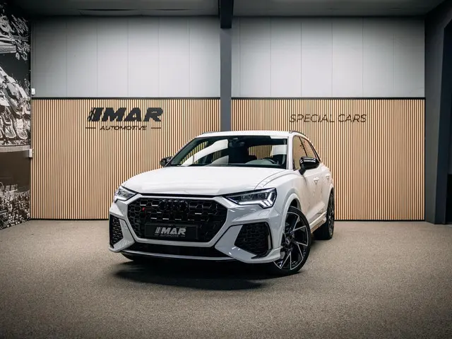 Audi RSQ3