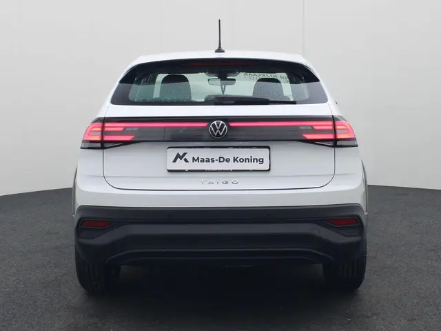 Volkswagen Taigo Edition 1.0 TSI 95 pk 5 versn. Hand · Parkeersensoren achter · Multifunctioneel stu...