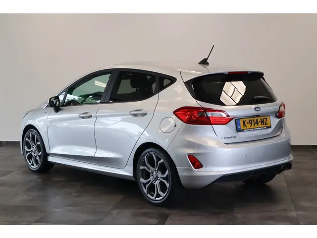 Ford Fiesta 1.0 EcoBoost ST-Line X Navigatie B&O geluidsinstallatie 17LMV Cruise Control stoel/ stuurverwarming 24 maanden garantie mogelijk (*vraag naar de voorwaarden)