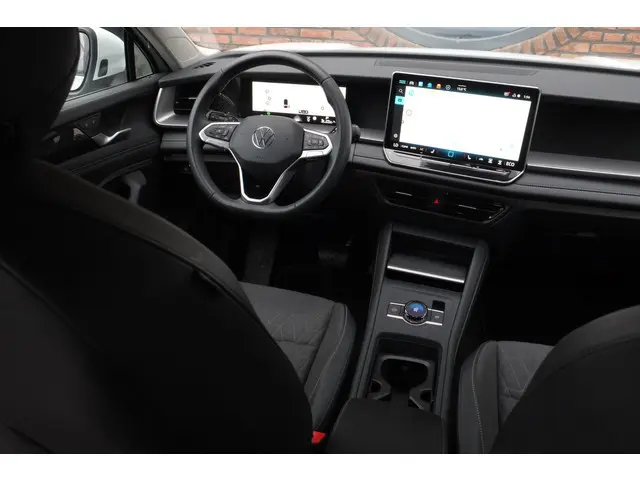 Volkswagen Tayron 1.5 eHybrid R-Line Trekhaak, Achteruitrijcamera