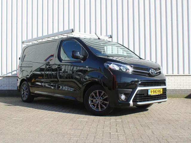 Toyota pro-ace