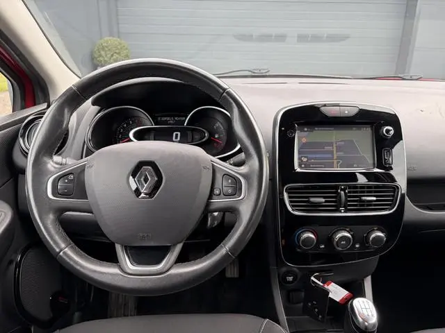 Renault Clio 0.9 TCe Limited 1e Eigenaar,Trekhaak,Airco,Cruise,Lm velgen,Weinig Km,Apk tot 06-2027