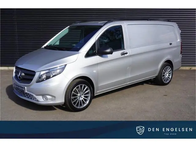 Mercedes-Benz Vito 116 CDI 160pk Lang L2 Airco Cruise control  Trekhaak Parkeersensoren 17" Velgen