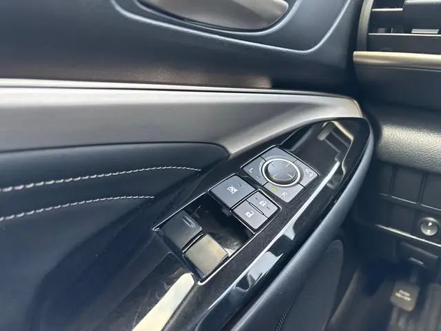 Lexus RC