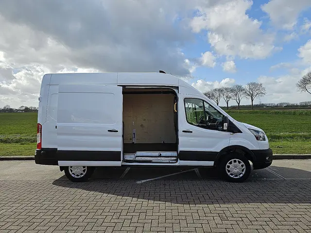 Ford E-Transit
