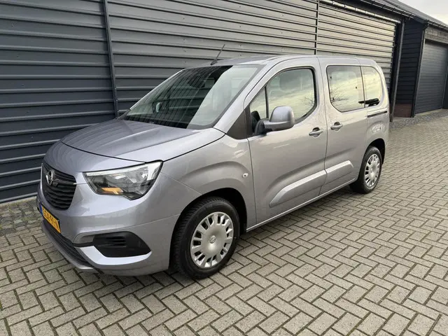 Opel Combo Life 1.2 Turbo  Edition Airco Cruise 5 pers. incl.btw