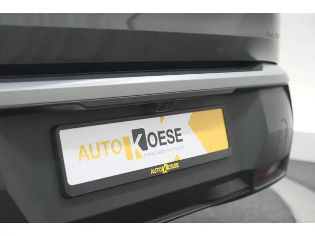 Peugeot 5008 1.2 Hybrid 136 e-DCS6 Allure | 7 Zitplaatsen | Camera | Stoelverwarming | Navigatie | T...