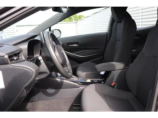 Toyota Corolla 1.8 Hybrid Active Limited, Draadloze telefoonlader, NAVI, Apple Carplay/Android Auto!