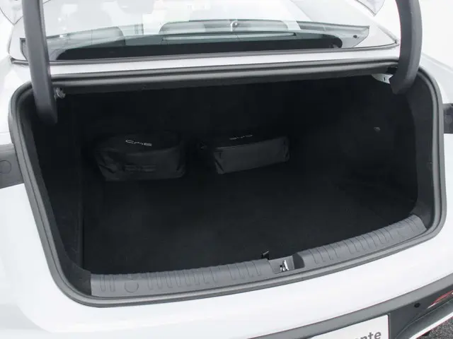BYD SEAL