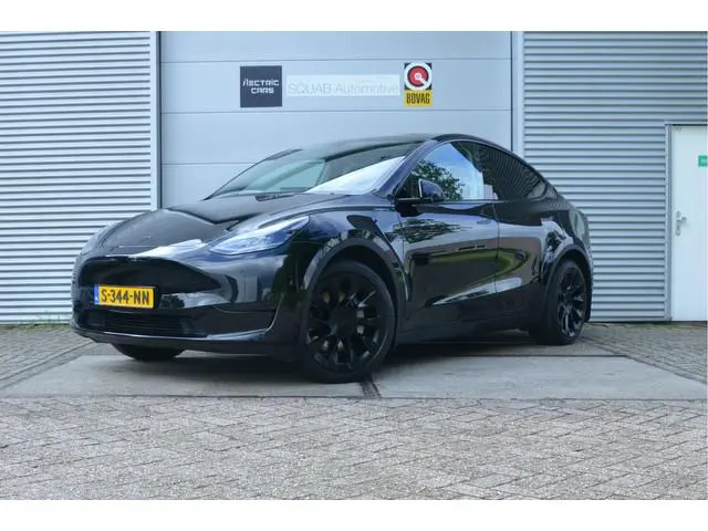 Tesla Model Y RWD 58 kWh 20" Alu, LFP accu, AutoPilot3.0 Ryzen