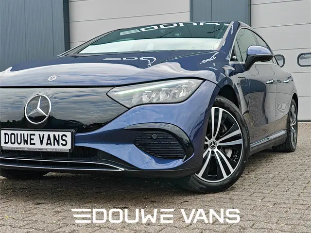 Mercedes-Benz EQE