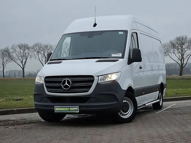 MERCEDES-BENZ SPRINTER 311 l2h2 rwd mbux!
