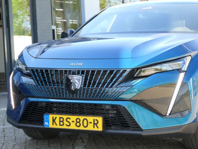 Peugeot 408