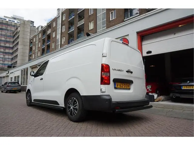 Opel Vivaro-e L3H1 Innovation 75 kWh | Dodehoek | HUD | Apple | Camera | PDC v+a | Navi | Opel deale...