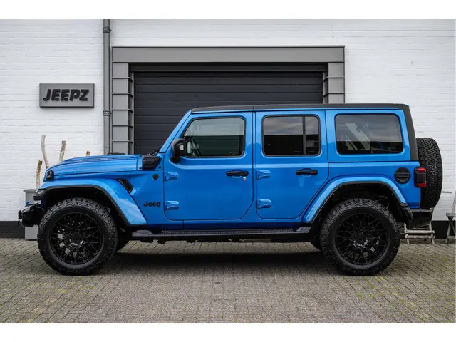Jeep Wrangler Unlimited 4xe 380 Sahara 22" Black Rhino lmv - Jeepz Edition