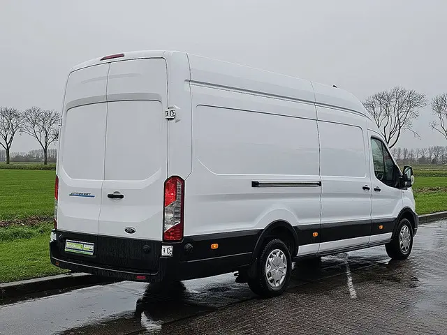 Ford E-Transit