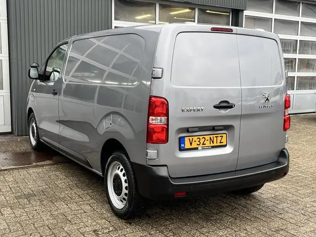 Peugeot Expert 1.5 BlueHDI Marge BTW en BPM vrij!! Airco Cruise controle Navigatiesysteem 2-Persoons...