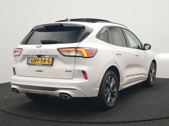 Ford Kuga 2.5 ST-Line PHEV 225pk Dealer O.H. | Panodak | Adaptive Cruise | 360 Camera | Bang & Olufs...