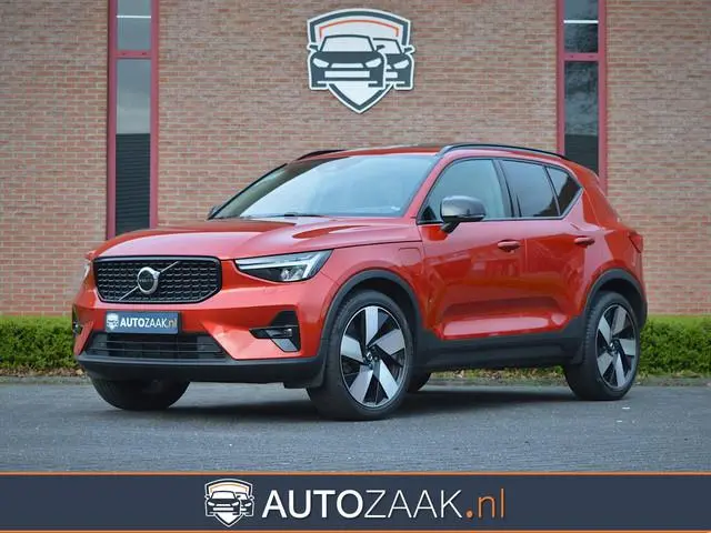 Volvo XC40 T5 Recharge 262 pk Ultimate Dark | Leder | Panoram