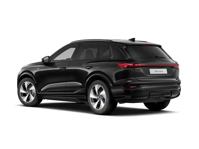 Audi Q6 e-tron S edition 83 kWh 252 PK · Tech pro · Elek. wegklapbare trekhaak · Glazen panoramadak...