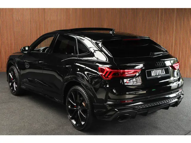 Audi RSQ3 Sportback TFSI RS 360° Panorama ACC Sonos Memory Leer Navi Sonos Climate voor en achter PDC 21" LM velgen Fabrieksgarantie t/m 2029!