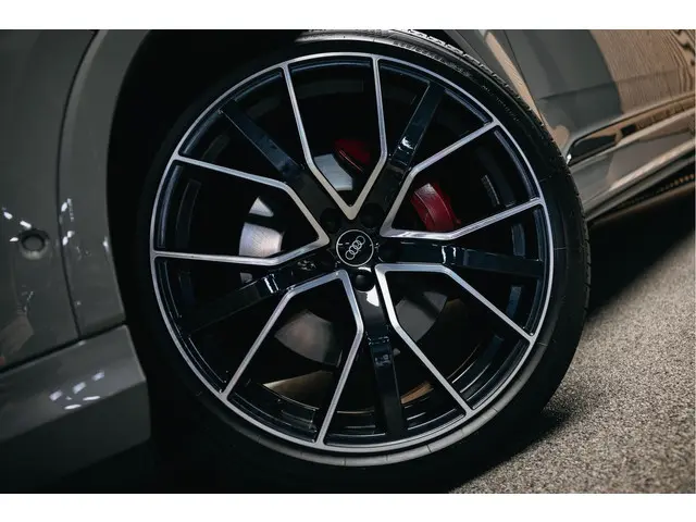 Audi Q7 55 TFSI quattro Pro Line S | Nardo | RS zetels | carbon inleg | Pano | B/O | Head-Up |