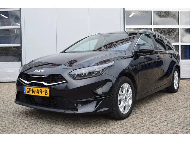 Kia Ceed Sportswagon 1.5 T-GDi DynamicPlusLine | NL-Auto | 140PK | Stoel & Stuurverwarming