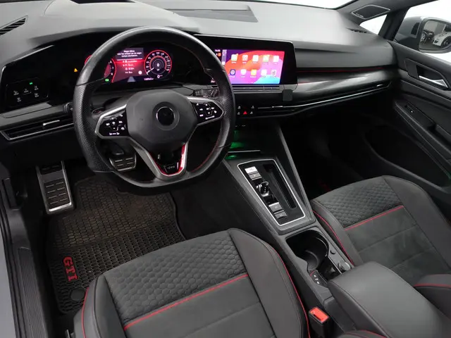 Volkswagen Golf 2.0 TSI GTI CLUBSPORT Nurburgring Edition Aut- Panoramadak, Head Up, Harman Kardon,...