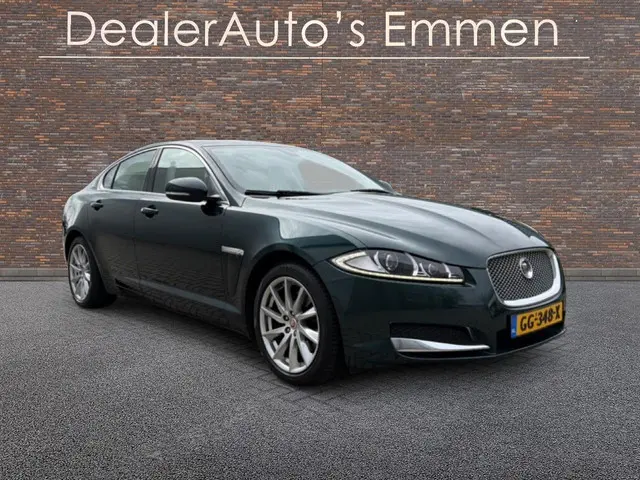 Jaguar XF